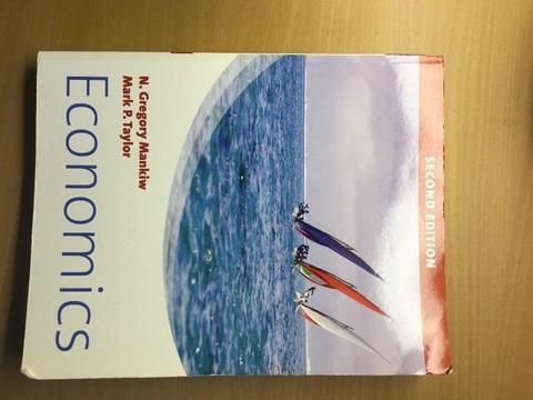 Selling second hand book for business courses for only £10 each