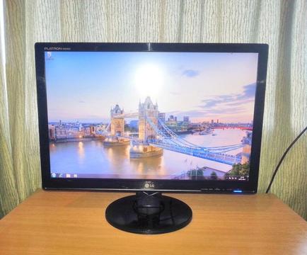 LG W2242S 22 inch Widescreen LCD Monitor