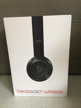 Beats by Dre Solo 3 Wireless Headphones - Black