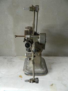 Vintage GB Bell & Howell 613 16 mm Projector