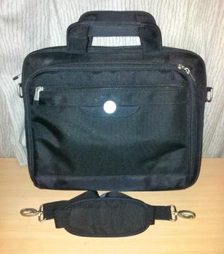 Dell 15in Nylon Notebook Case Laptop Bag w/Shoulder Strap