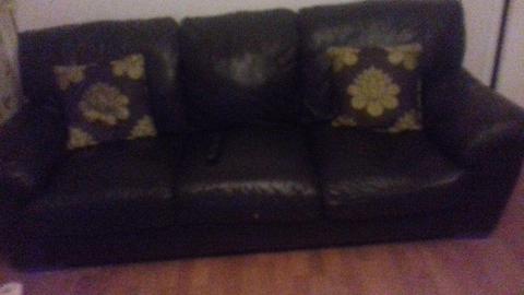 Brown leather 3 and 2 seater settees