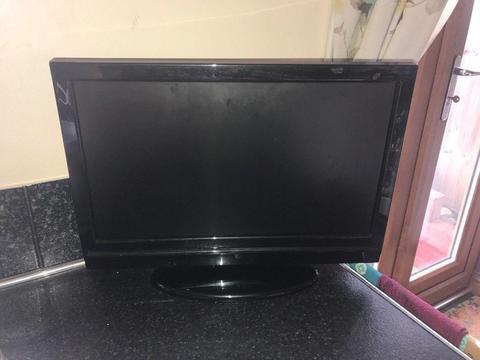 Small flat screen tv / DVD player in working order