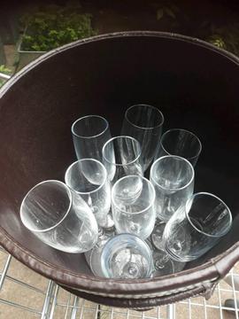 FREE DINING GLASSES