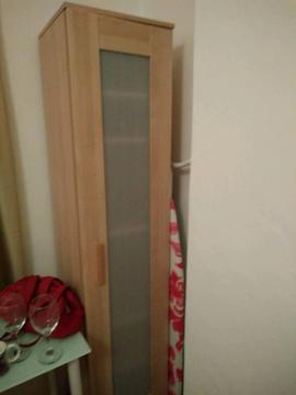 Tall cupboard for free