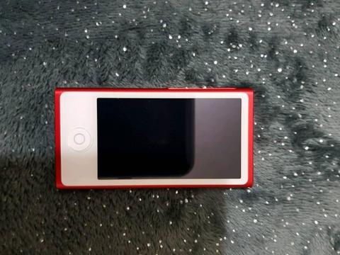 Apple Ipod Nano 16GB 7th Generation in Red