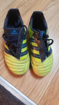 Adidas predator football boots size 1