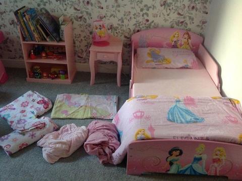 Beautuful baby girls princess first bed and furniture excellent condition was in my spare room