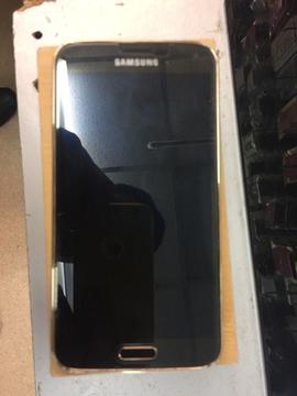 Samsung galaxy S5 16GB Used Mint Condition unlocked Gold color