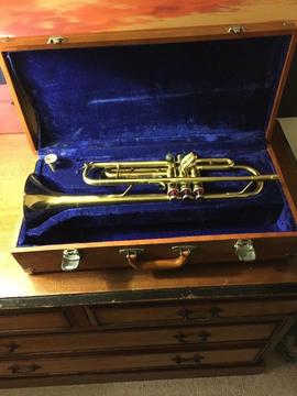 LARK TRUMPET WITH CARRYING CASE