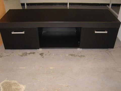 Black TV Media Unit with 2 Outer Cupboards. Good Condition