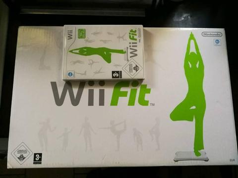 Wii fit game and balance board