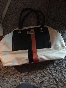 Women’s handbags