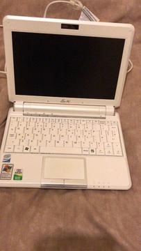 Little white laptop for sale or swap only for iPhone 5