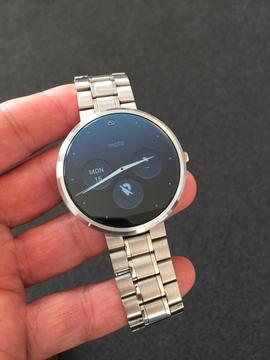 Moto 360 smart watch