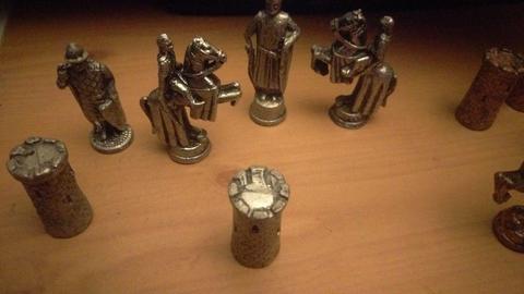 old heavy piece chess set no board