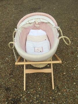 Mamas & Papas moses basket on stand and brand new shnuggle baby bath