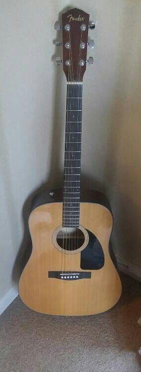 Fender CD 60 acoustic guitar as new