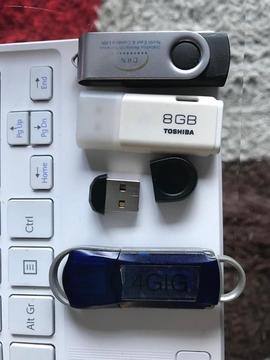 3 x 8gig and 1 x 4gig USB drives
