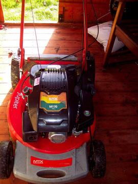 Miitx Jupiter self propelled mower, Shindawa professional hedge trimmer with saw