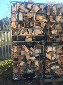 Seasoned hardwood firewood logs DELIVERING MANCHESTER AND CHESHIRE AREAS NOW