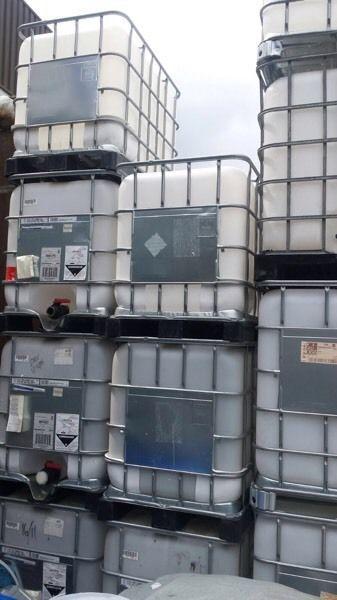 1000 litre IBC water/waste storage tanks