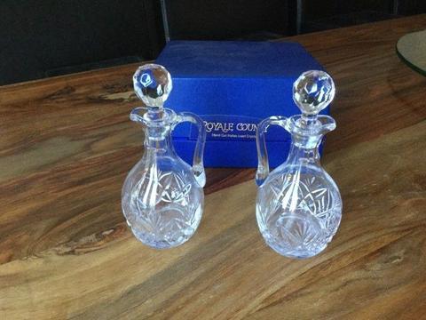 Crystal oil and vinegar or liquor decanter