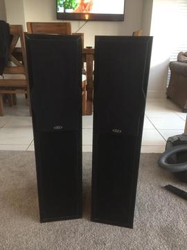 Separate hi fi sound system and speakers