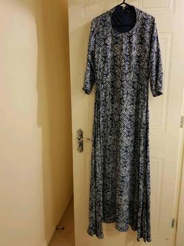 Blue and white maxi dress size medium UK 10