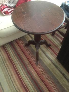 Old round said table £50