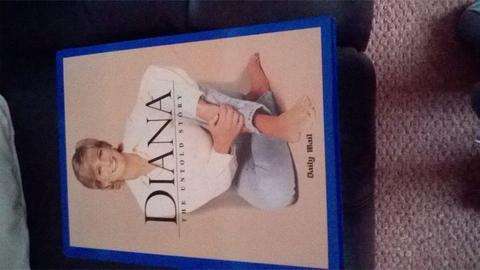 diana the untold story folder and 12 part issues