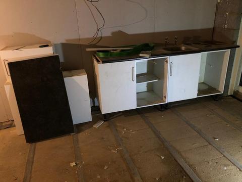 Howdens Kitchen Units for FREE. First come, first served