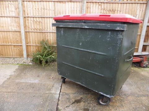 Wheelie bin, used, metal with plastic lid, 1100L capacity, locking wheels for stability, vgc £65