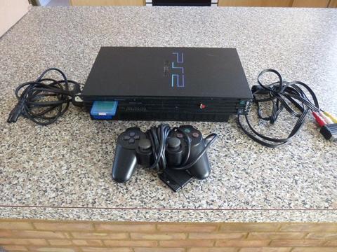 PS2 Playstation game and controller, all complete