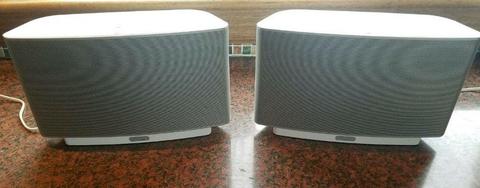 Sonos play 5 speakers first generation immaculate condition