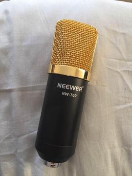 NW 700 Condenser microphone
