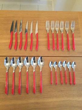 Good quality spare cutlery set