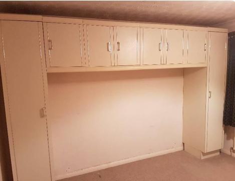 Bedroom storage units free for collection