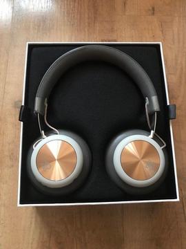 B&O PLAY by Bang & Olufsen Beoplay H4 Wireless Bluetooth Over-Ear Headphones, Charcoal Grey