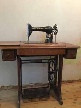 Singer Treadle Sewing Machine Owned by One Family Since New in Early 1900s