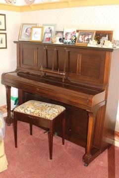 London Hopkinson Upright Piano 85 Keys