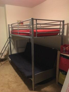 Bunk bed with pull out double