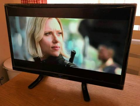 24in SEIKI LED TV with Freeview HDMI USB VGA SCART