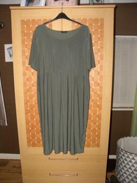 lovely evans dress worn once size 26/28
