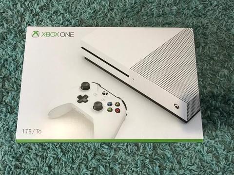 xbox one s 1tb console, 1 game ,everything brand new & sealed , 12 months warranty ! PRICE STANDS !