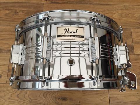 Vintage Pearl M-514D 14x6.5 Chrome Over Steel Snare Drum
