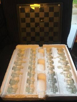 Glass chess set
