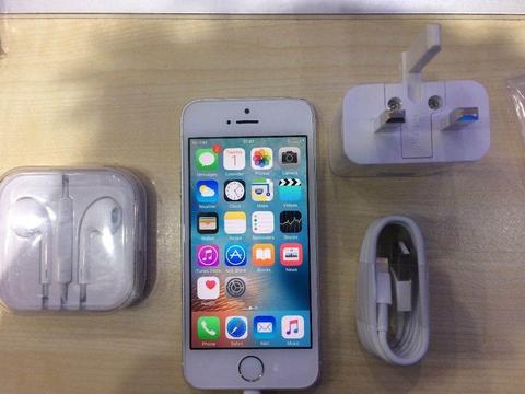 IPHONE 5S SILVER/ VISIT MY SHOP/ PERFECT GIFT / UNLOCKED / 16 GB/ GRADE B / WARRANTY