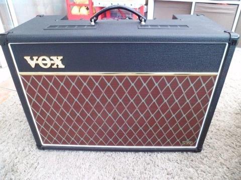 VOX AC15VR COMBO AMPLIFIER