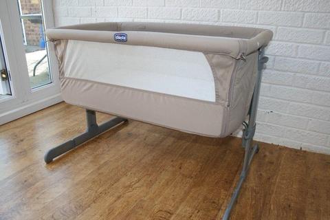 Chicco Next 2 Me baby crib bed CAN POST